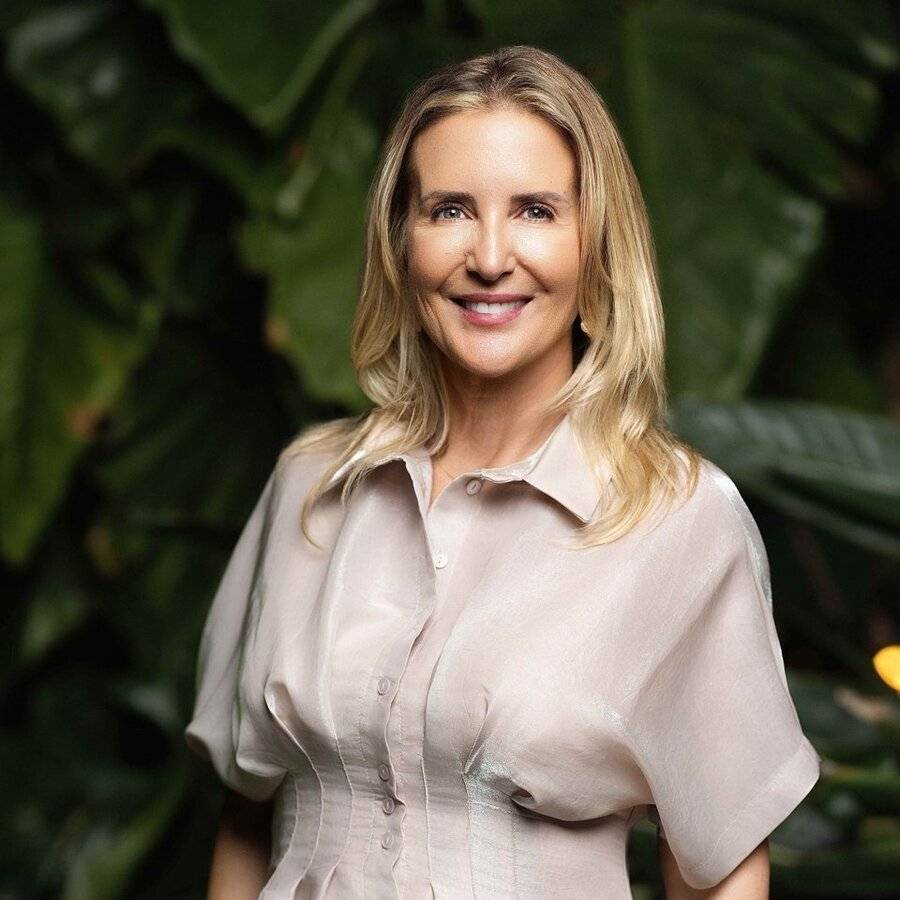 Elizabeth Costa - Top Real Estate Agent in Doral & Miami Photo