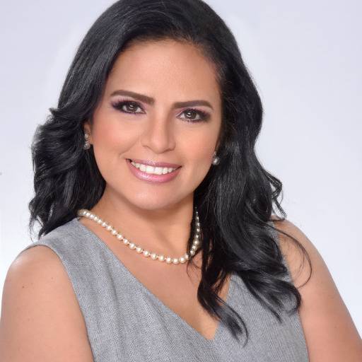 Eilyn Camero Photo