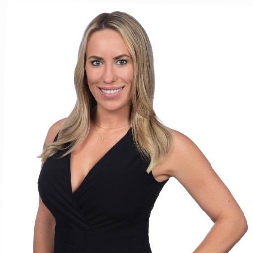 Nicole Davis Photo