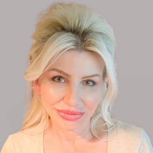 Sara Miller Photo