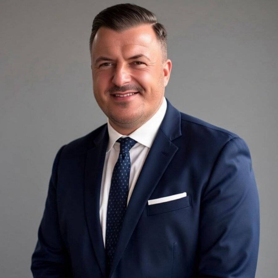 Alex Mayzlin Photo